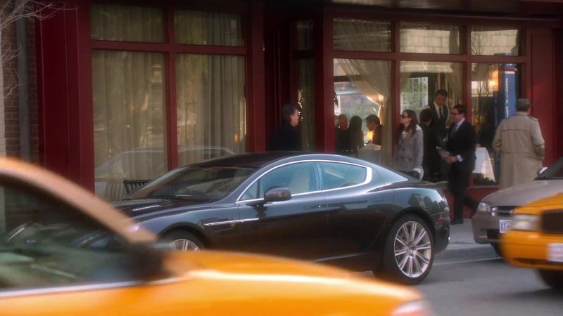 There's his car