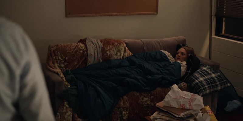 There's no one there. - I thought I heard somebody