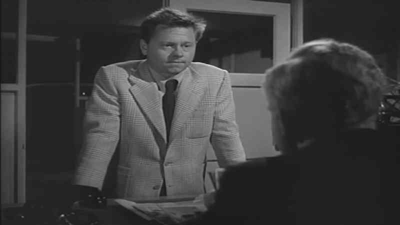There's only eighteen hundred here. - That's right