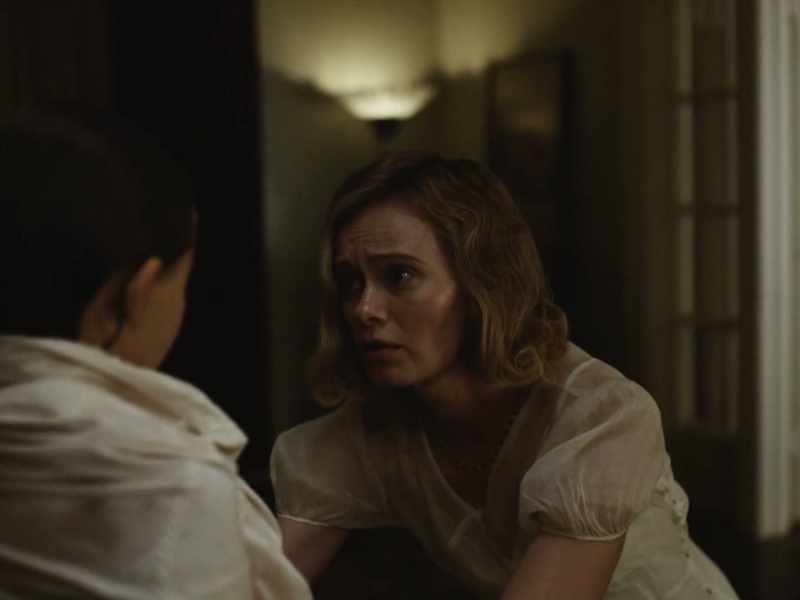 There's something wrong with your mother? - She needs help