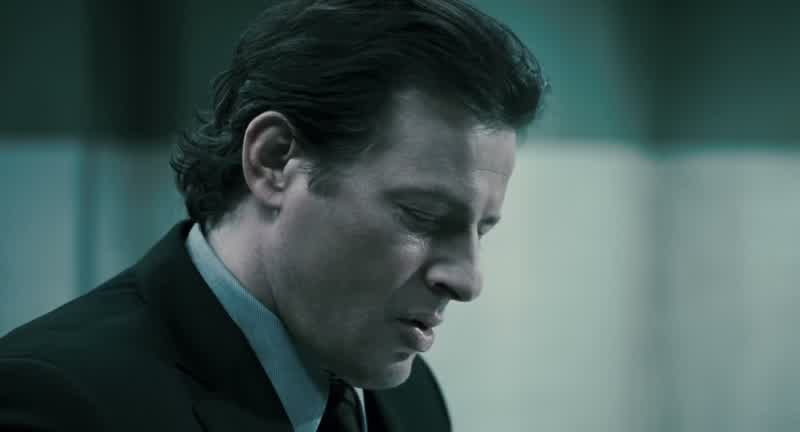 Look hereThese are the Jigsaw pieces cut from previous victimsThis is the piece taken from the latest victimIt looks like all the restYeah that's what we said tooThe skin abrasions they're
