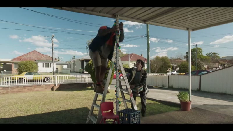 They can't afford good Christmas lights