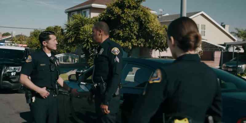 They saw three males dressed head to toe in all black