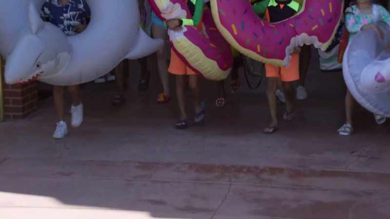 �� They say I walk like a king ♪