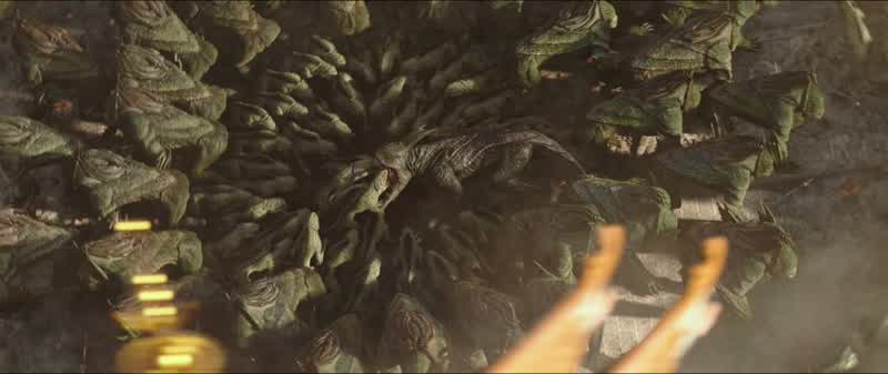 They will not attack while the Queen is feeding