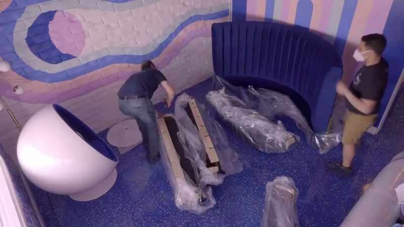 They're actually assembling the entire bed