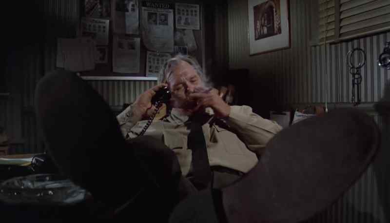 They're headed towards Longview. Do you understand that, Sheriff?