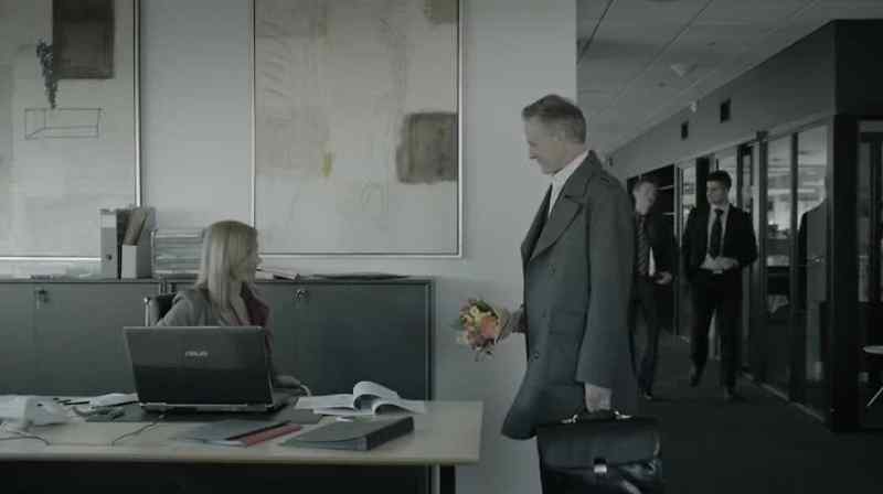 They're nice. - Yes, they're for my mother