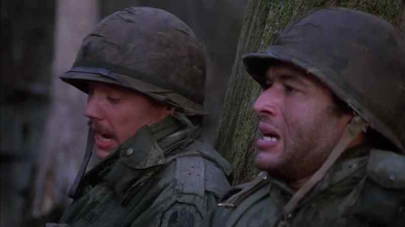 They've outflanked us. We're pinned down