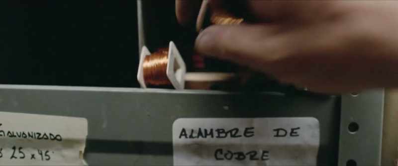 Thin copper wire, six meters. - Six meters copper wire