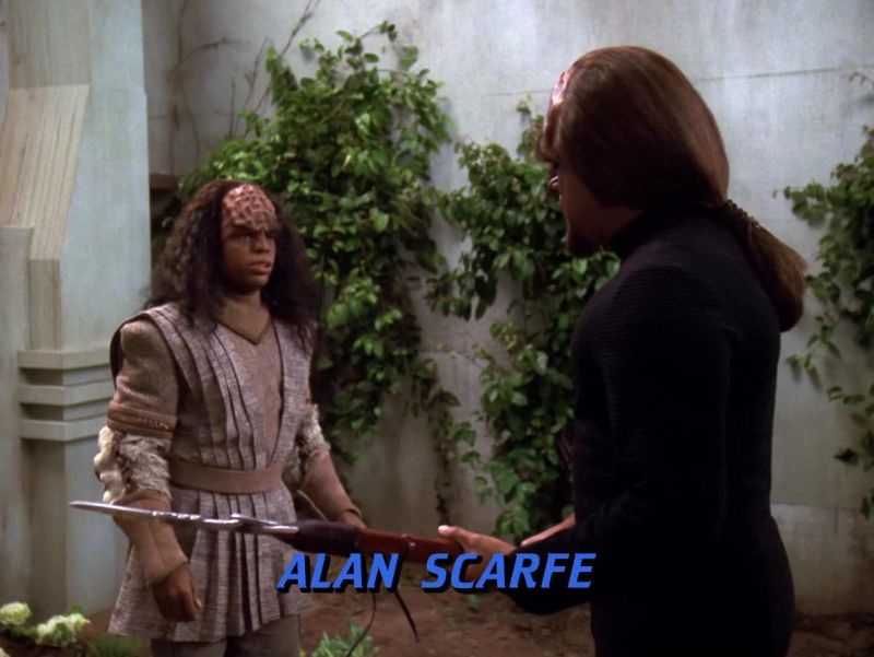 This is a gin'tak spear. - What of it?