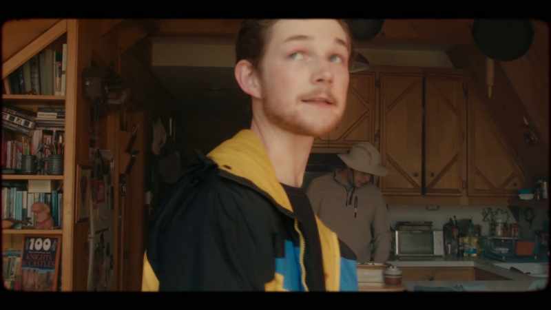 This is a... this is a cabin. -Right?