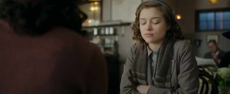 This is Alistair. - Afternoon! What would you like, ma'am?