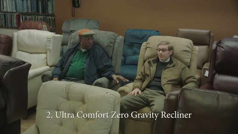 This is an ultra-comfort, zero-gravity recliner