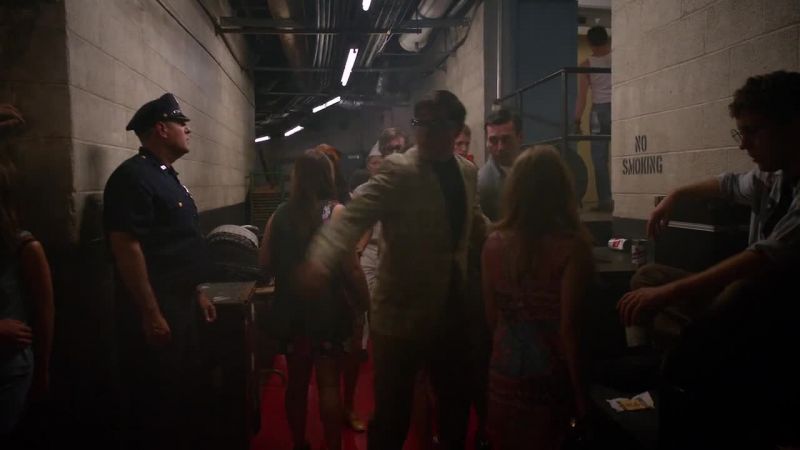 This is backstage. That's the reaI backstage