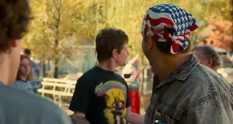 This faggot's trying to rip off a kid