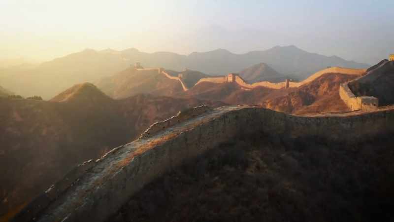 This gigantic stone dragon is an iconic image