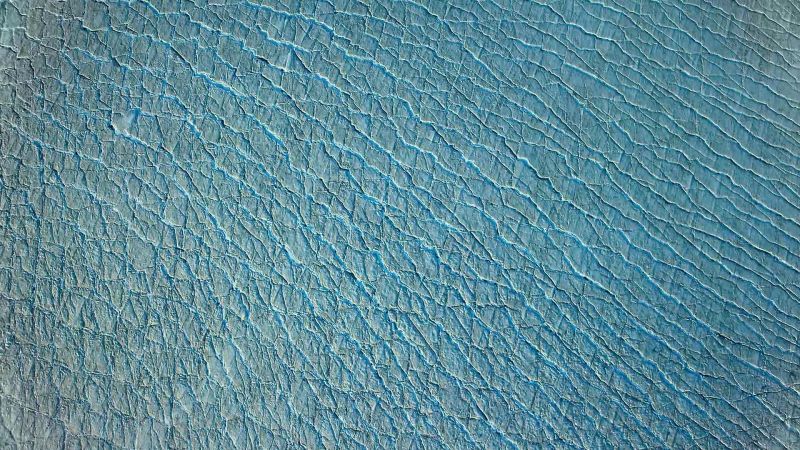 This glacial ice, together with the sea ice