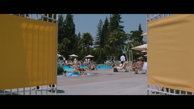 Isn't this posh AmazingI'll bet it's very exclusiveProbably need a credit reference just to get in the pool