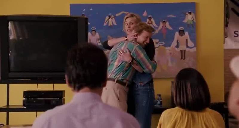 This is a perfectly acceptable hug between a little and a big