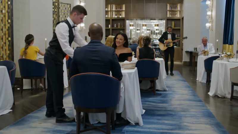 This is a very nice restaurant