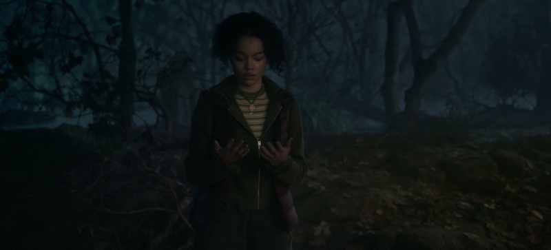 This little witch against the most powerful coven in history