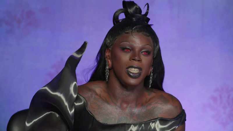 This look is beautiful