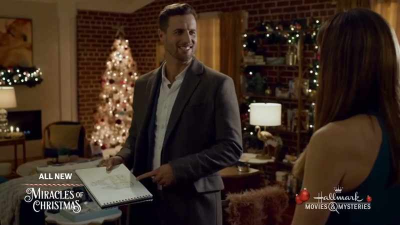 This looks exactly like the gingerbread house my mom made