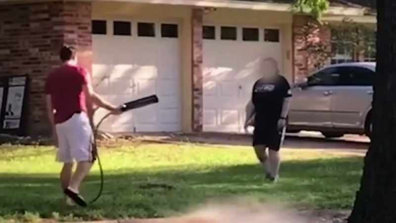 This man tried to intervene