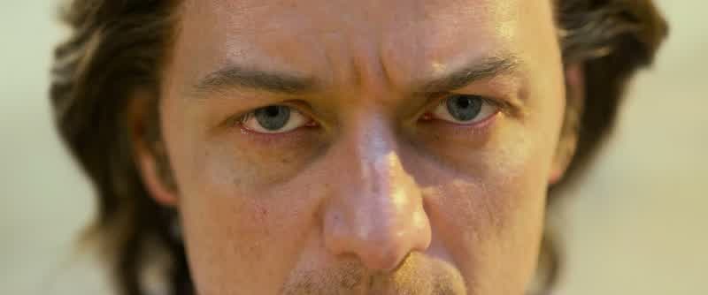This message is for one reason aloneTo tell the strongest among youThose with the greatest powerthis earth will be yoursThose with the greatest powerprotect those withoutThat's my message to the world