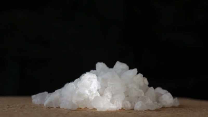 This mind-altering narcotic can cause violent