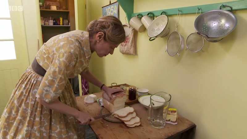 This morning, Rochelle's making a Food Survey breakfast