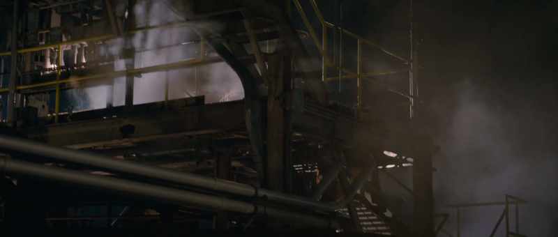 This is not good, Jack! That thing's about to land on you!