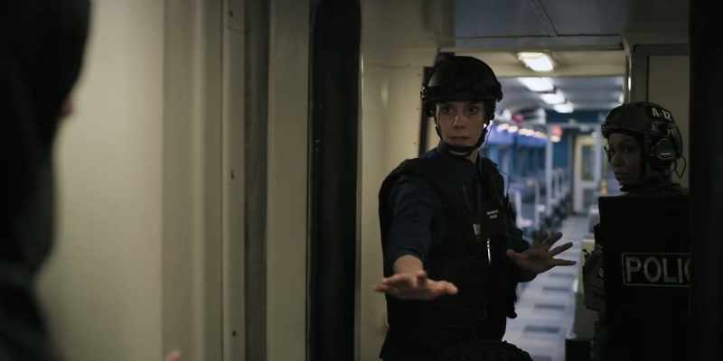this object in your hand is the initiation device?