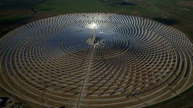 This sci-fi vision is a futuristic power plant