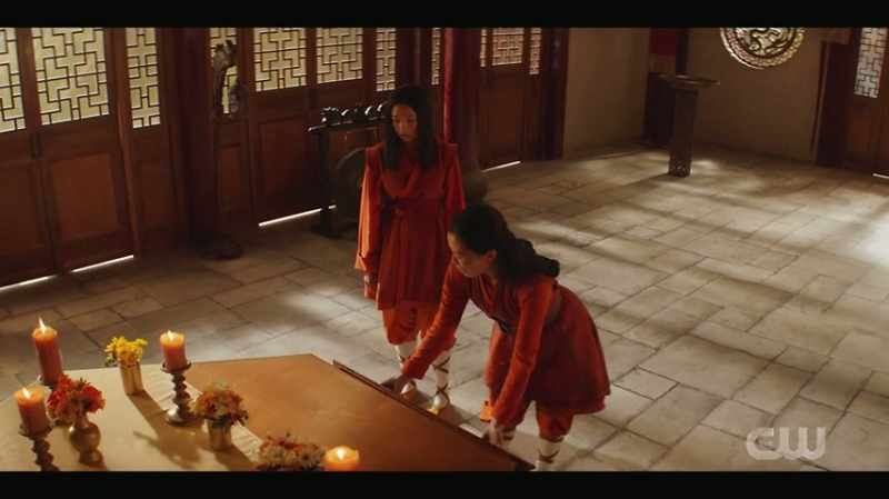 THIS SWORD IS WHY THERE ARE FEMALE SHAOLIN
