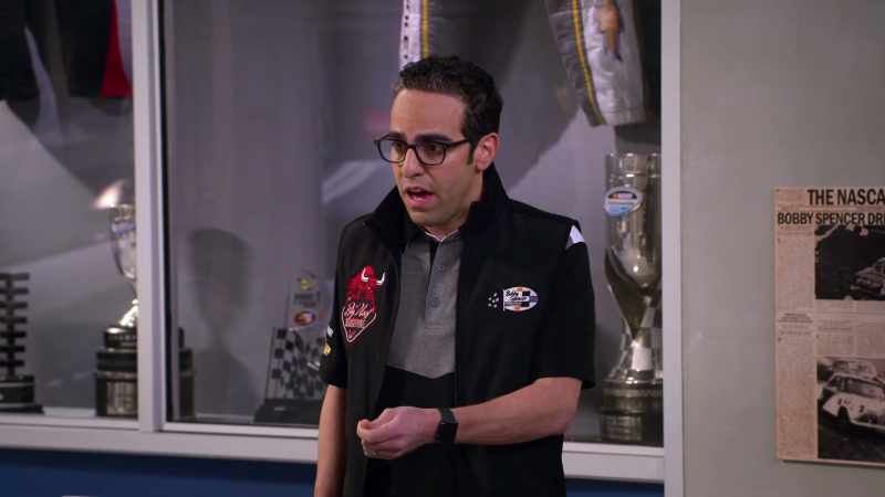 This is that same elevator, but it's full of squids