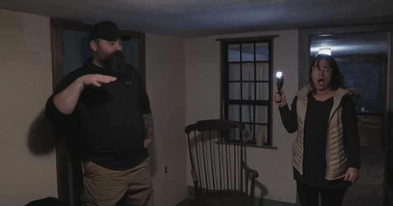 This is the room that Cindy Perron stayed in