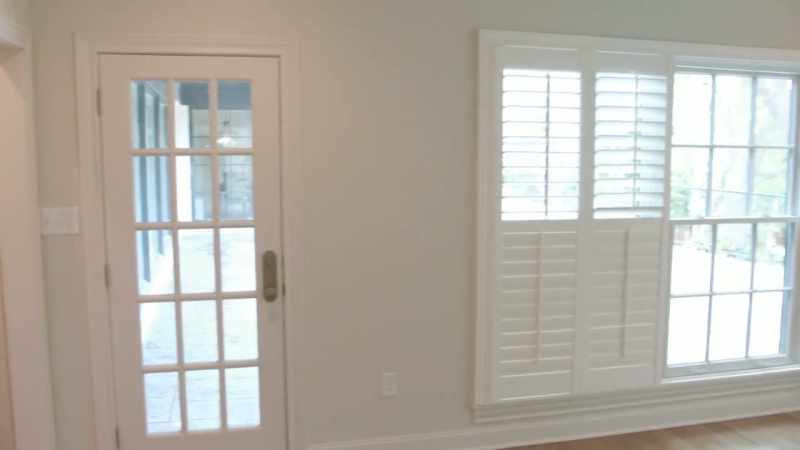 This is very simple and clean in here