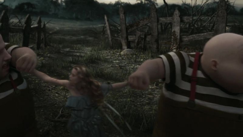 This way, east to Queast