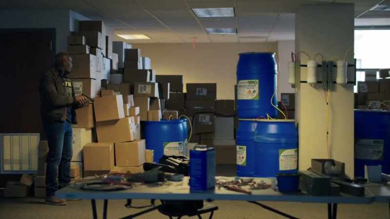 This whole floor is filled with explosives