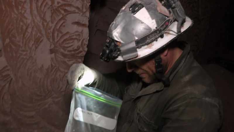 This is why we go opal mining, these are the moments