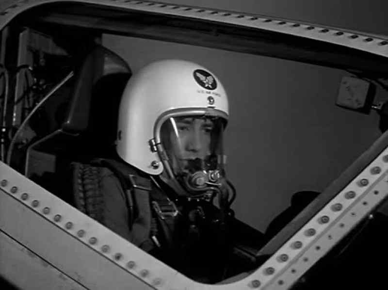 This is X-80 preparing for a landing