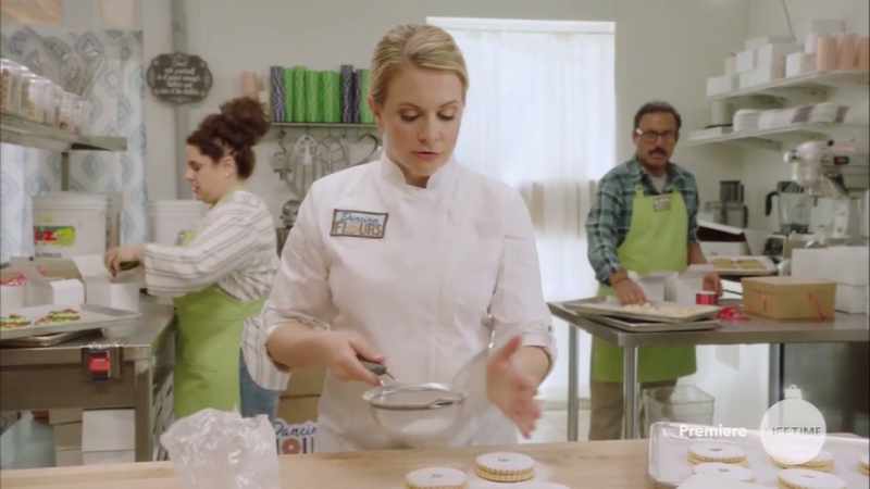 Those cookie boxes are not gonna wrap themselves