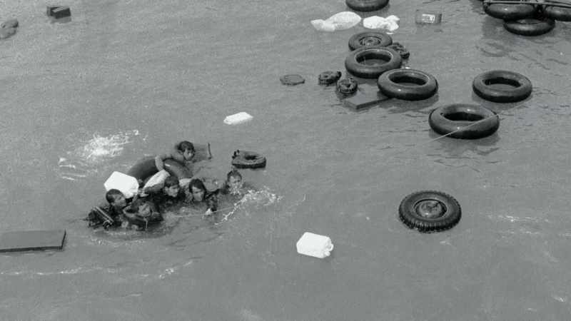 Thousands drowned struggling