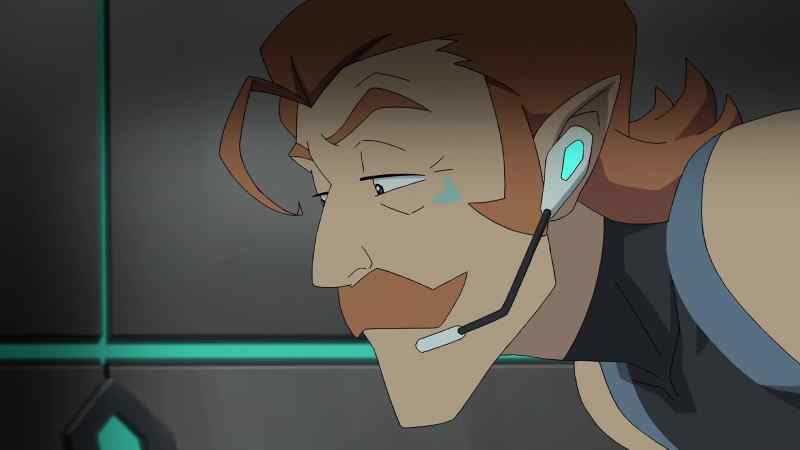 [thumping] -[Coran grunting]