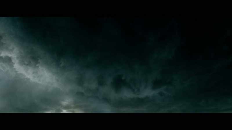 (THUNDER CRACKS)