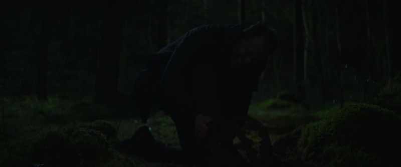 [tinkling] -[Jonas grunts]