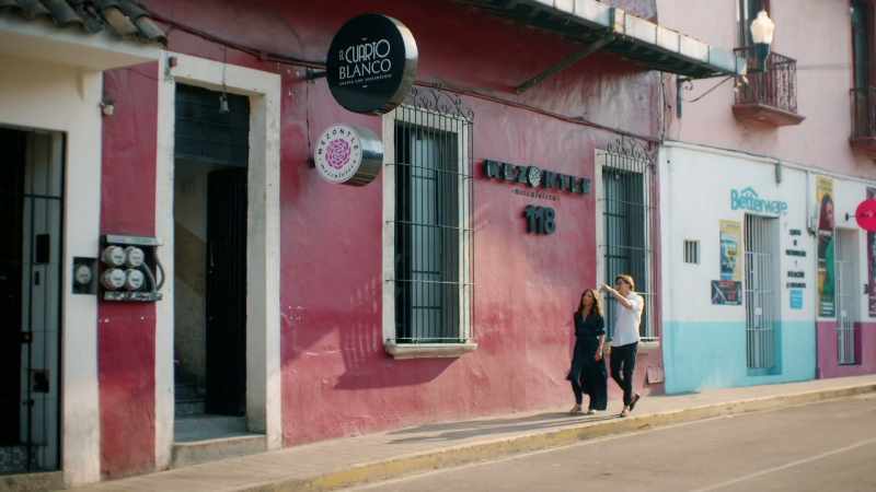 To create a modern version of chile en caldillo