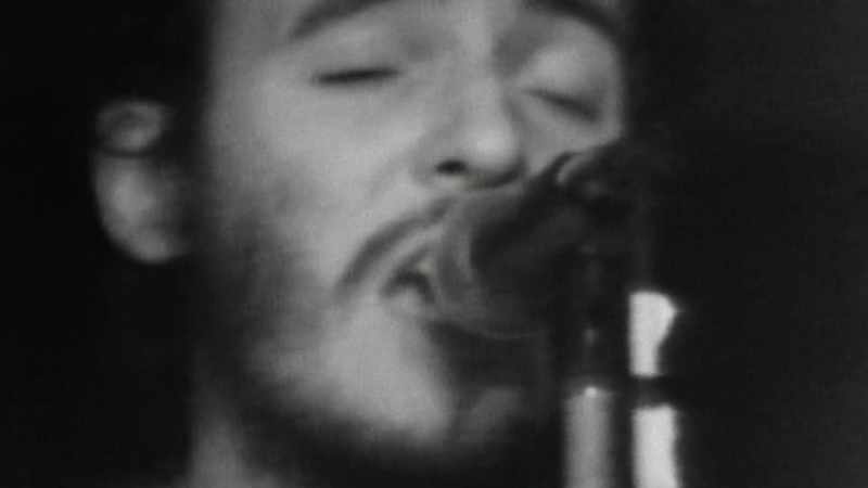 �� To her lightning shack ♪